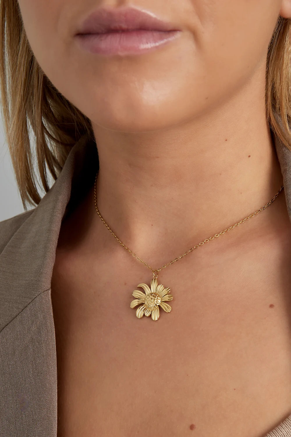 Bloemen ketting dames in zilver & goud model
