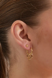 Gouden oorbellen met zwarte kraaltjes en ster LoveSieraden