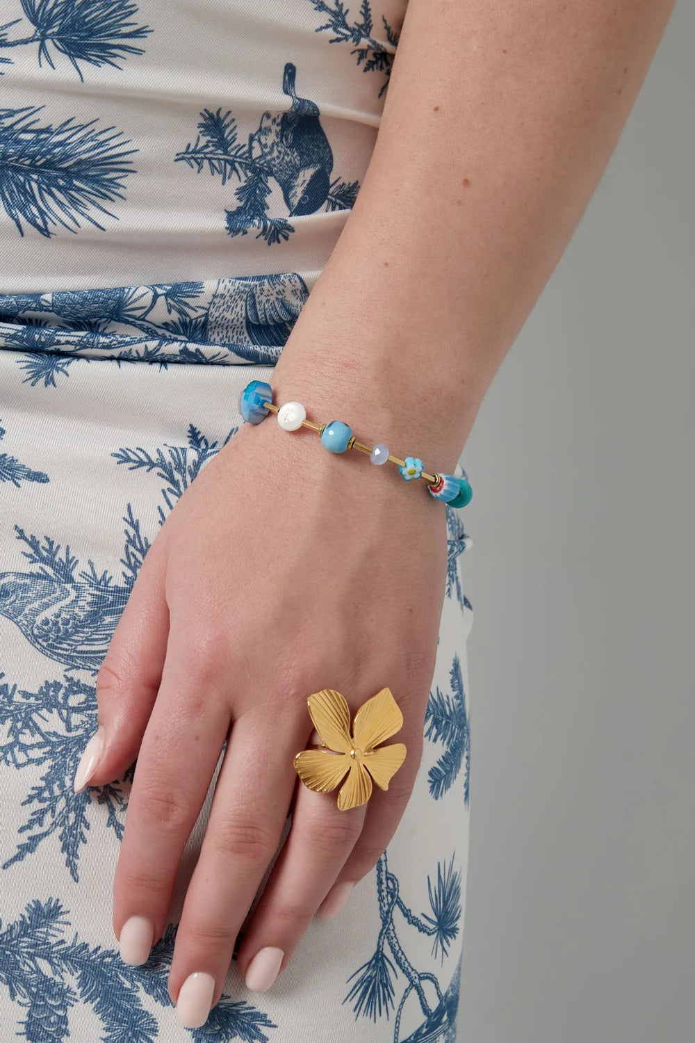 Kleurrijke kralen armband met blauwe details LoveSieraden