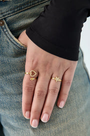 Gouden ring met ster en strass LoveSieraden