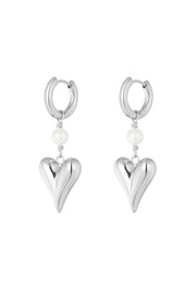 Zilverkleurige oorbellen met hartje en parel stainless steel LoveSieraden