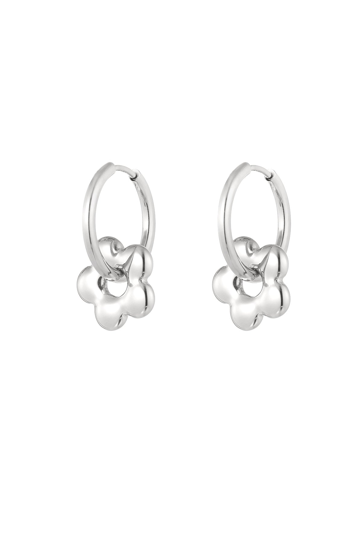 Zilveren bloemen oorbellen stainless steel LoveSieraden