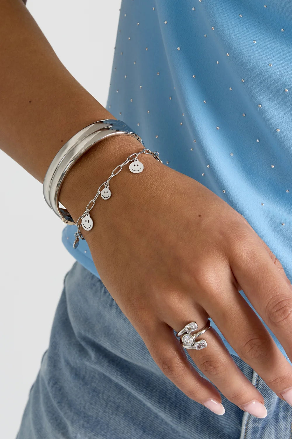 Zilveren bedelarmband met vijf smileys stainless steel LoveSieraden