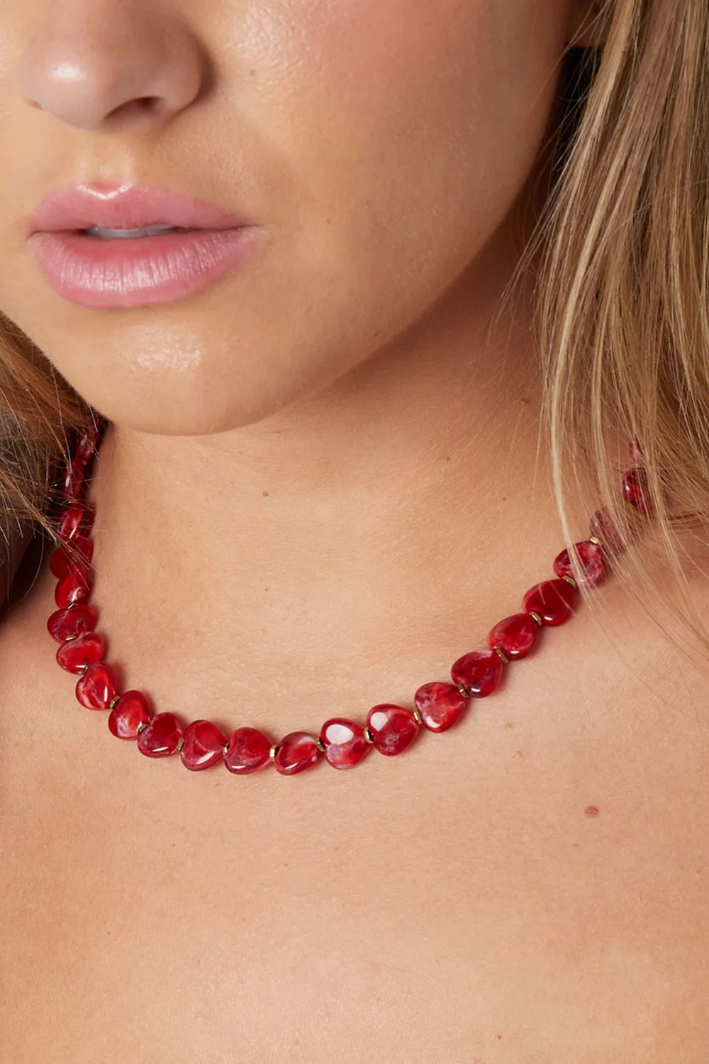 Rode hartjes kralenketting LoveSieraden