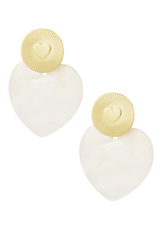gouden oorbellen met wit hart 
