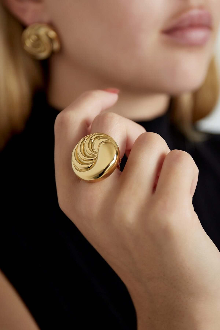 Statementring golven stainless steel model1