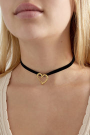 Zwarte choker met gouden hart model