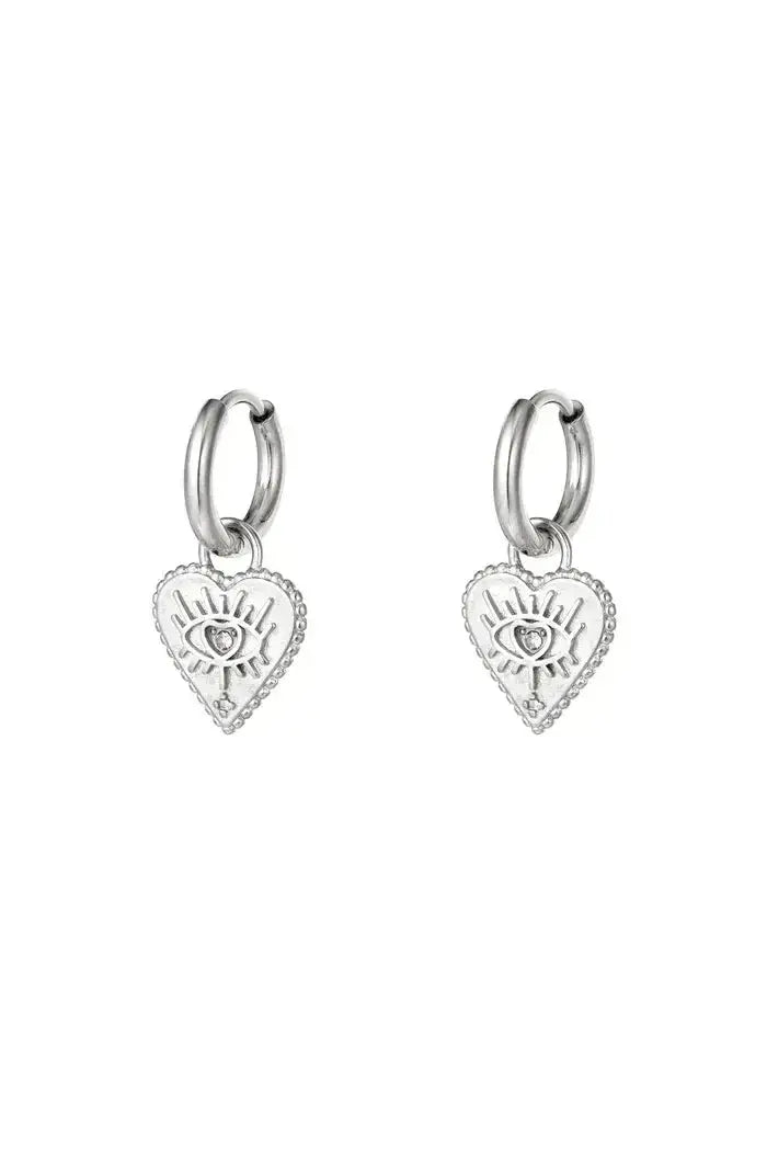 Oorbellen hart met oog met zirkonia steentje - LoveSieraden